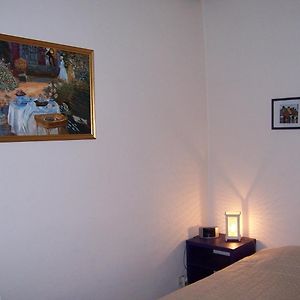 Kamer met een Queen Size Bed